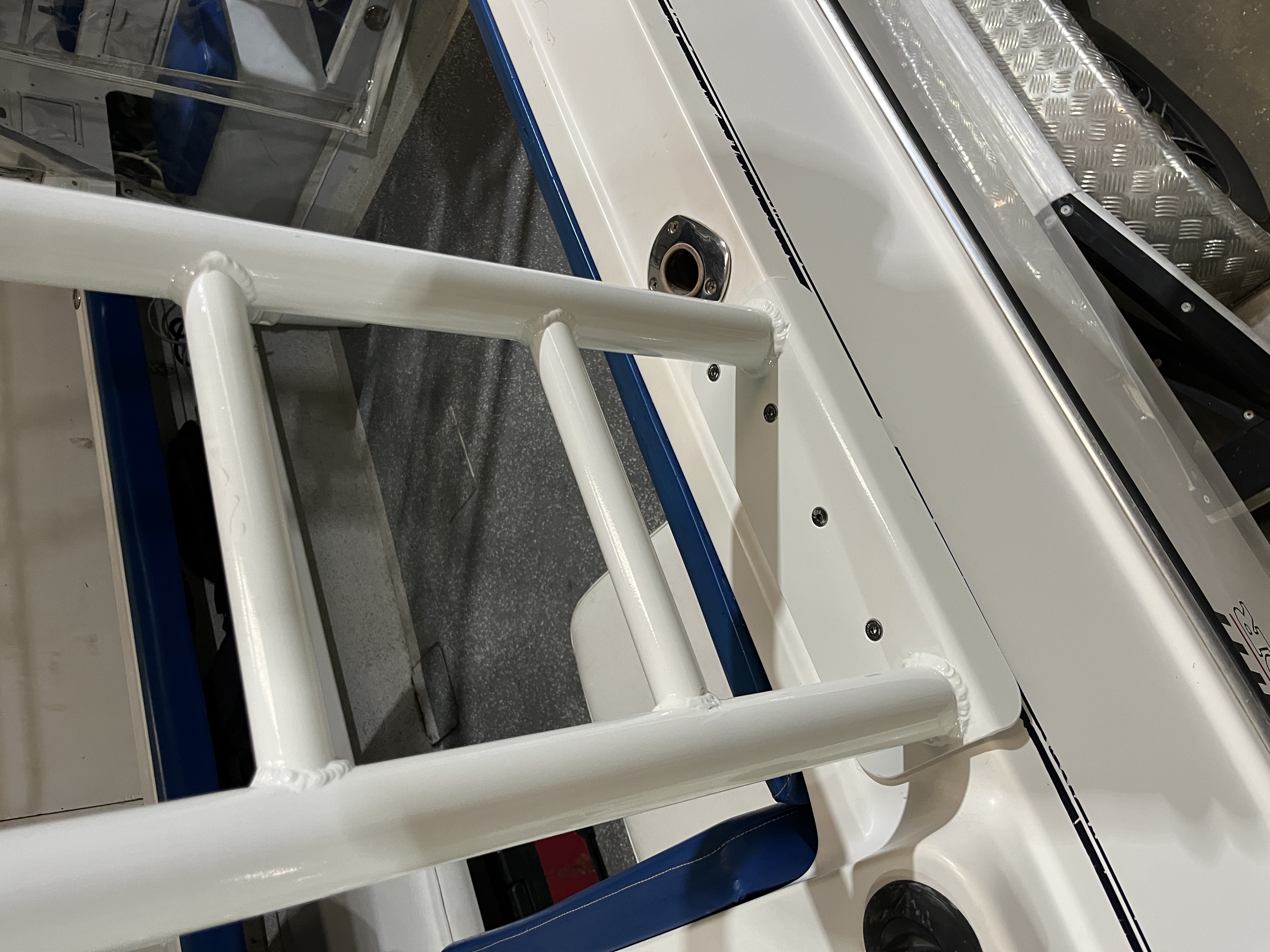 Boat hardtop fabrication