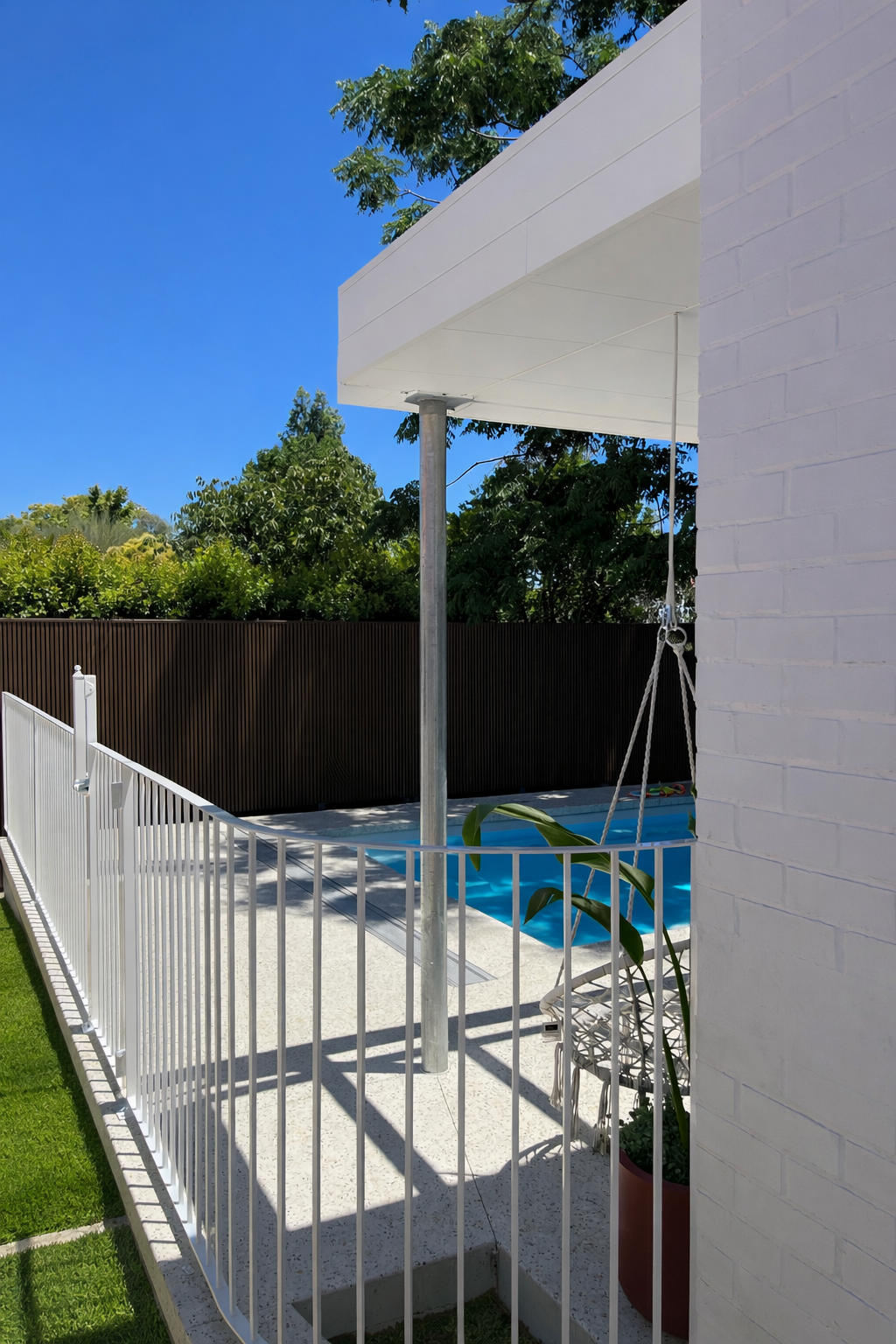Wembley pool fence